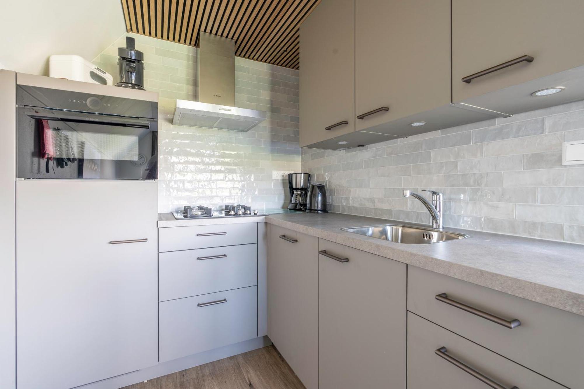 Nieuwlanderweg 75 Villa De Waal ภายนอก รูปภาพ